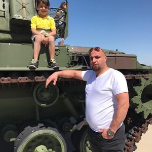 Meet your Posher, Entasar